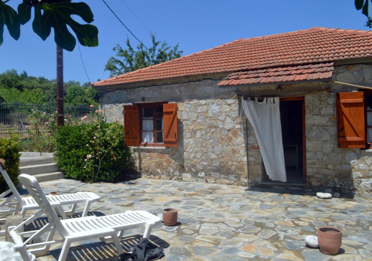 Santa Cruz Country Cottage Kallithea  Exterior foto