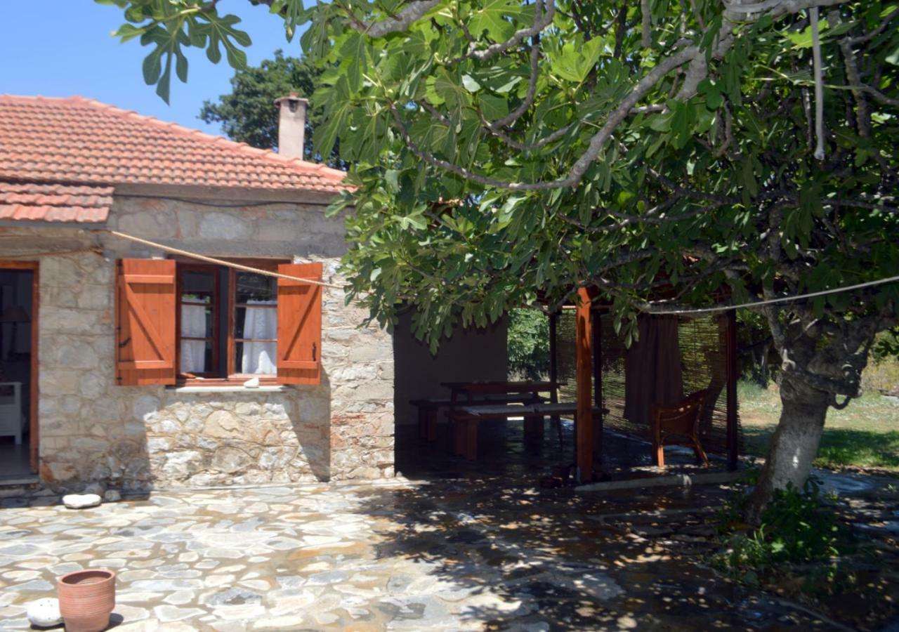 Santa Cruz Country Cottage Kallithea  Exterior foto