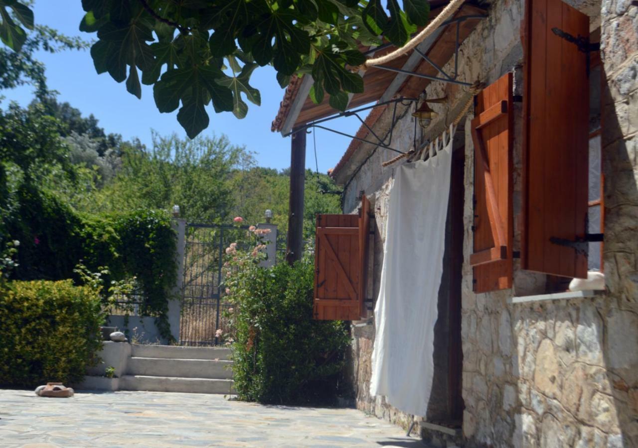 Santa Cruz Country Cottage Kallithea  Exterior foto